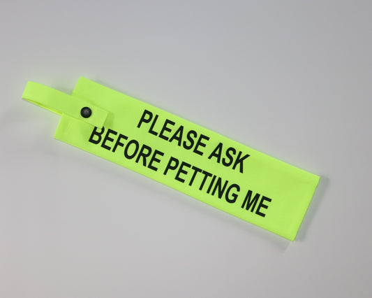 Please Ask Before Approaching Me Fluorescent Dog Lead Sleeve